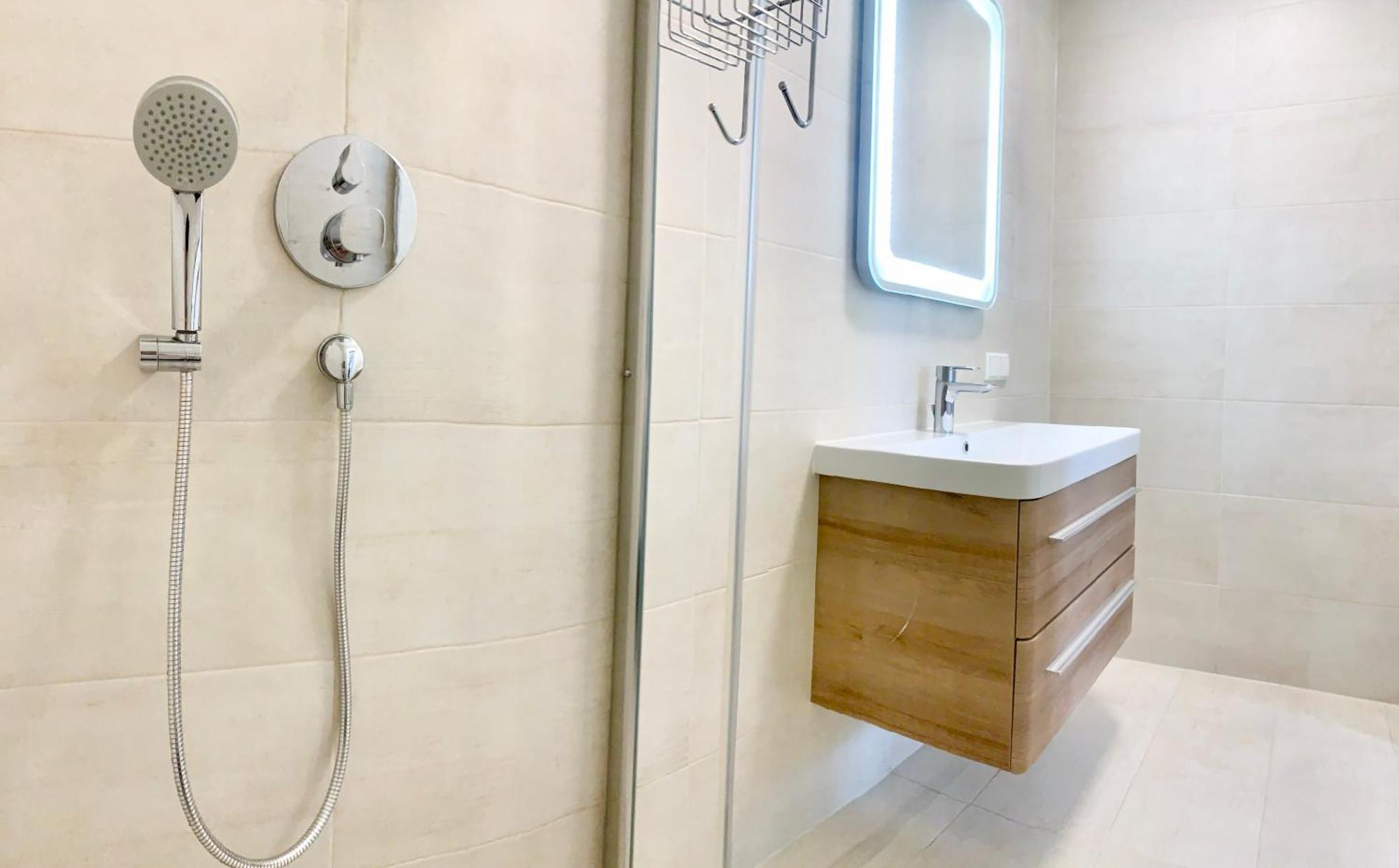 Wohnung Mit Terrasse + Parkplatz Vídeň Exteriér fotografie